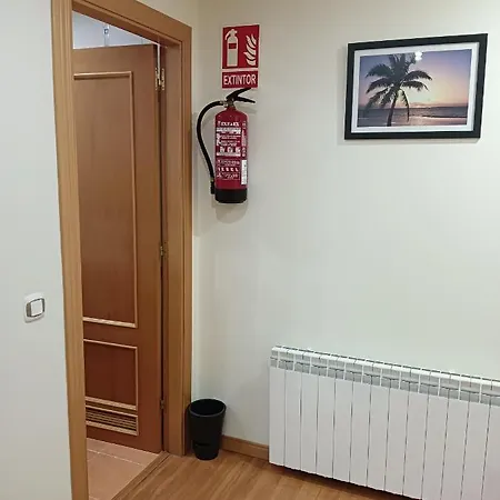 Chevere Rojo Con Garaje Apartment *