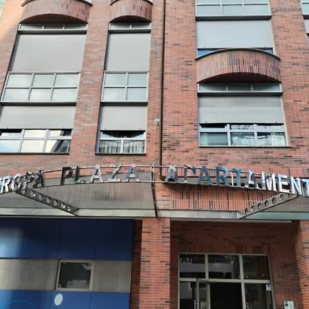 Chevere Rojo-huca * Oviede